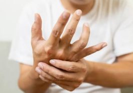 Here’s how to spot early signs of Parkinson’s disease