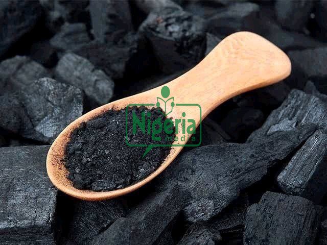 Five Activated Charcoal Uses That May Just Change Your Life Five Activated Charcoal Uses That May Just Change Your Life