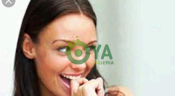 Four Signs A Woman Is Madly Interested In You Four Signs A Woman Is Madly Interested In You