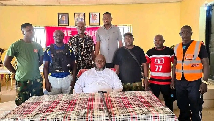 Military Officers Pay Thank-You Visit to Asari Dokubo After Release of Kidnapped Soldiers [Photos]