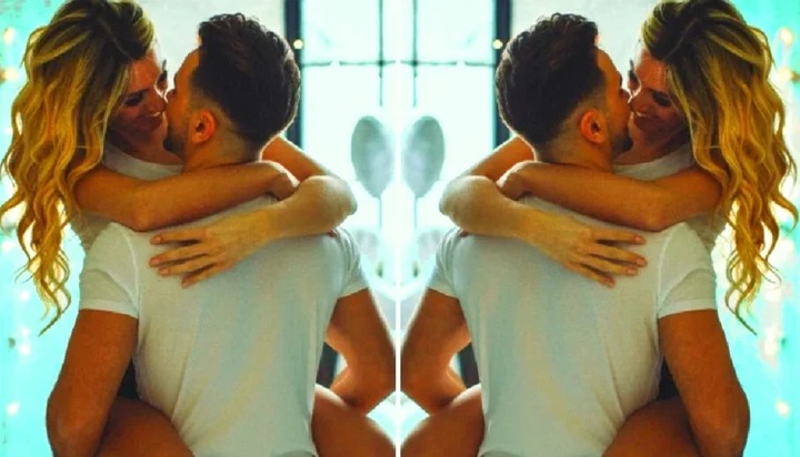 17 Tiny Things Women Can Do To Make The Man They Love Feel Big & Manly (READ DETAILS.....) 17 Tiny Things Women Can Do To Make The Man They Love Feel Big & Manly (READ DETAILS.....)